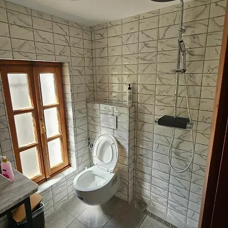Anderr Stone Boutique Apartament Gjirokastra